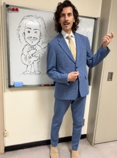 第8回「３か月でマスターするギター」
8/19(水) 21:30〜 Eテレ
今夜のテーマ楽しみ！ぜひご覧ください✨
かいらしいキャピマスコットとともに🎸

#nhketv
#3か月でマスターするギター
#drcapital
#ドクターキャピタル
